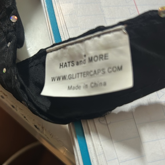 Glitter Cap Black - Picture 6 of 7